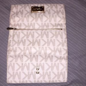 Used Michael Kors wallet